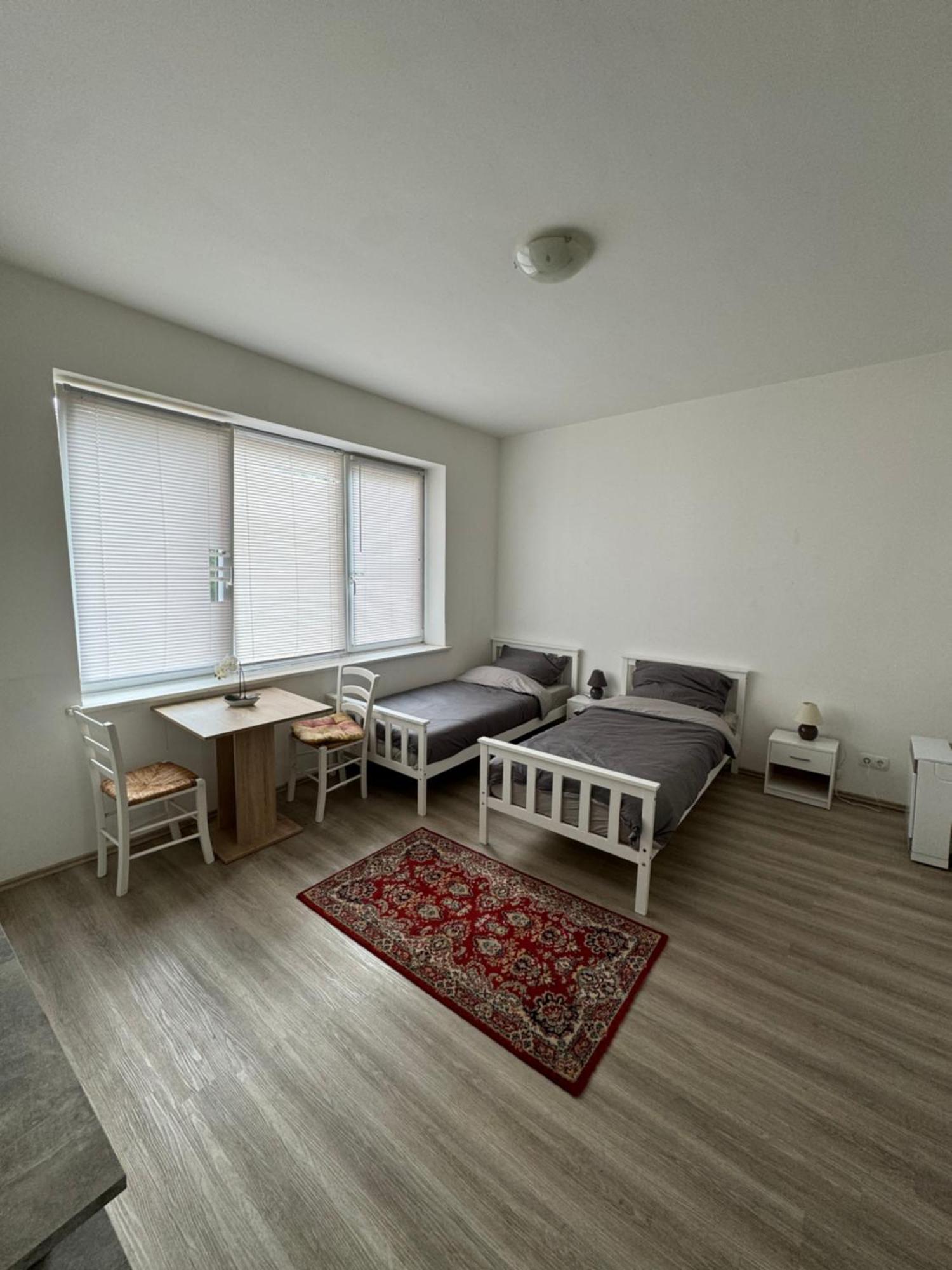 Apartment Zentrale 1-zimmer Wohnug In